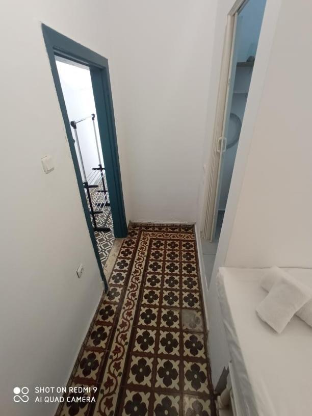 Mascot Bar Street Apartments Rhodes City Esterno foto